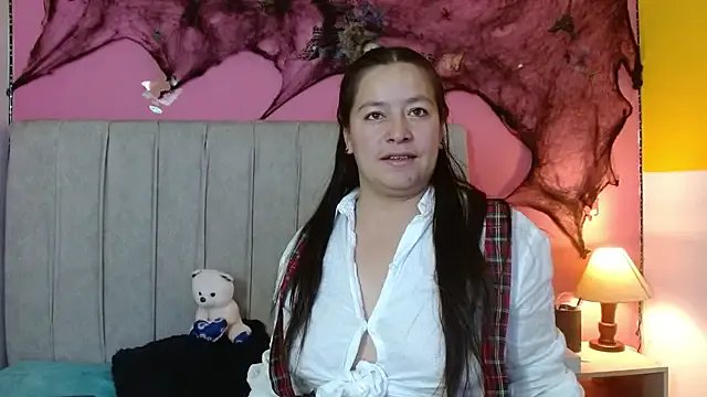 monick_hot on StripChat