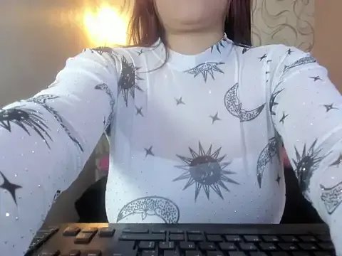 moniquehicks on StripChat