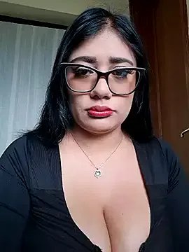 Monse--145 on StripChat