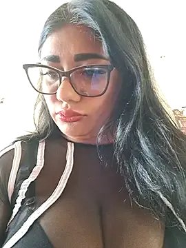 Monse--145 on StripChat