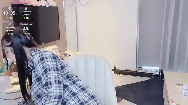 Moonccoi on StripChat