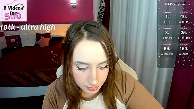 MoranaKit on StripChat