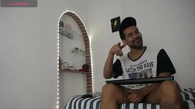 morbo_total69 on StripChat