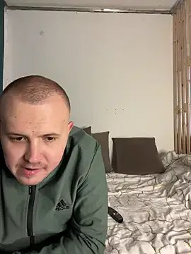 MrMrsRight on StripChat