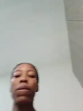 MsParisSmith on StripChat