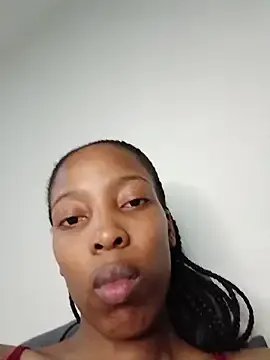 MsParisSmith on StripChat