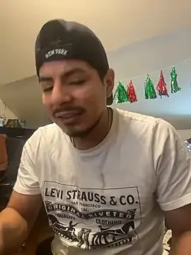 MynameisPaco on StripChat