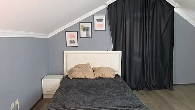 Naomi_Demio's avatar