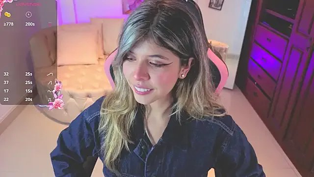 NATAASHA___ on StripChat