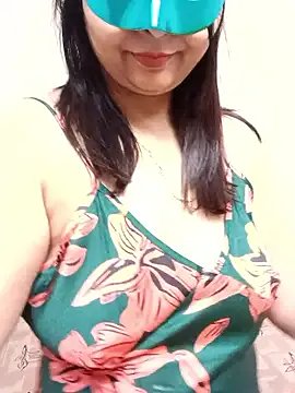 Naughty-Nancy — Show boobs