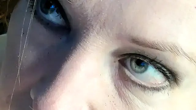 Naughty__Slave on StripChat