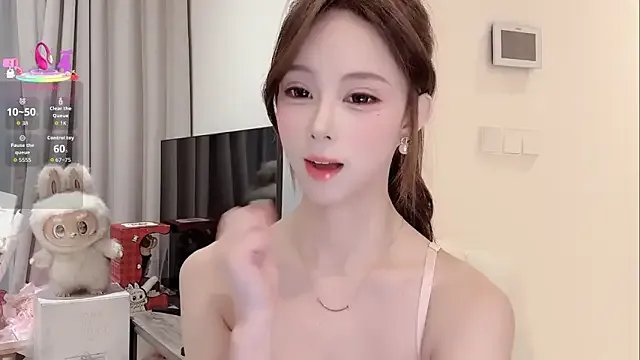 Nebula-qiu on StripChat