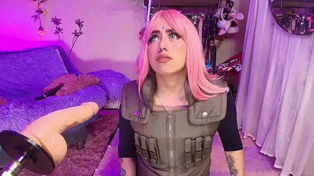 ness_wi on StripChat