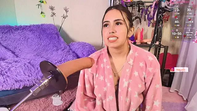 ness_wi on StripChat