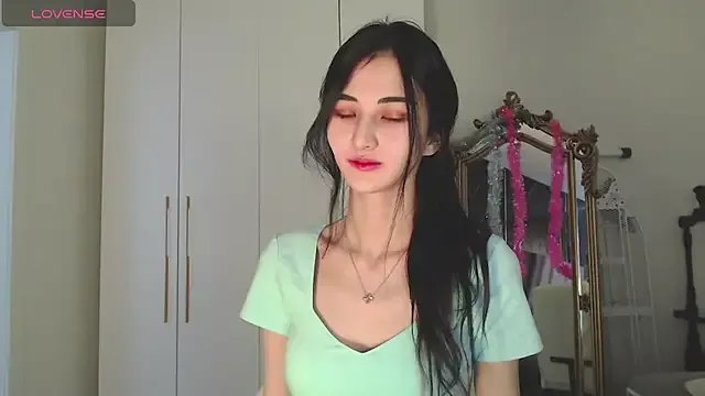 newfrommacau on StripChat