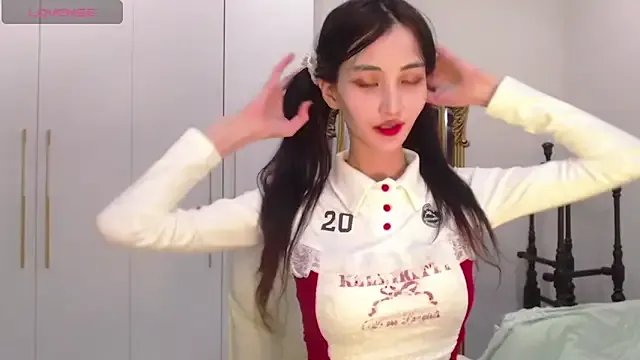 newfrommacau on StripChat