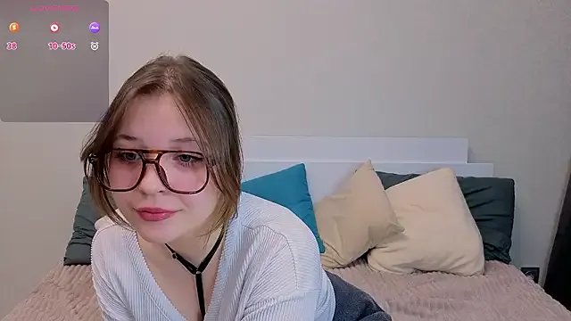 Next2Marie — Take off my top