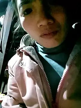 ngan-cute on StripChat