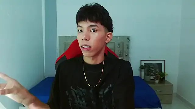 Nico__fox123 — flash soft cock