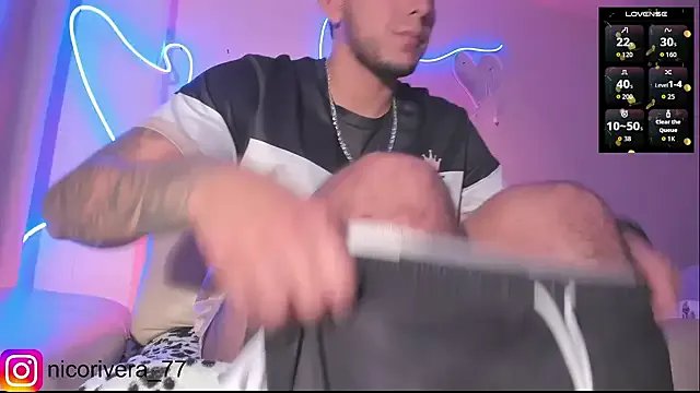 nico_rivera on StripChat