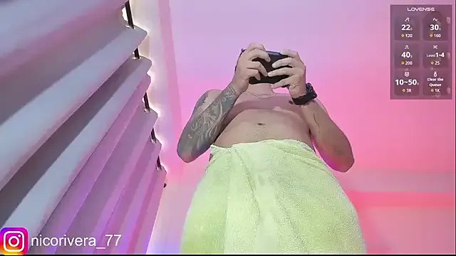 nico_rivera on StripChat