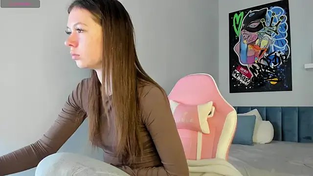 Nicole_Charm on StripChat