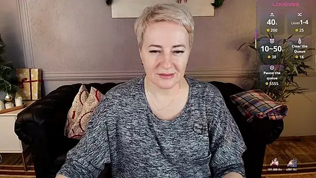 Nika_Smit on StripChat