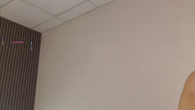 NikaDines on StripChat