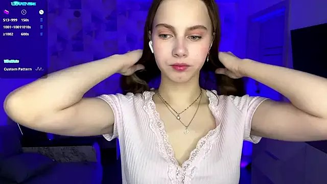 NylaNadler on StripChat