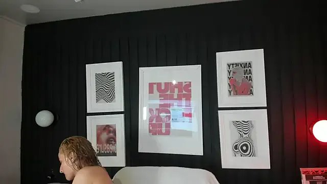 Odette_bulgari — Group on StripChat