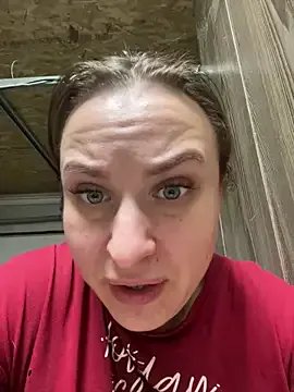 OlgaBuzzz on StripChat