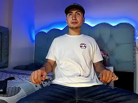 Oliver_Benedet —  My explicit show cum