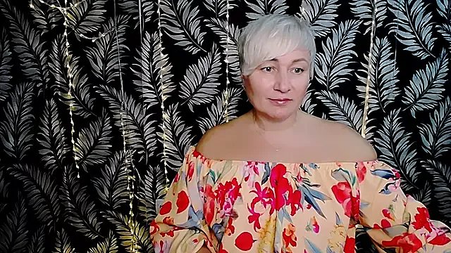 Olivia_playful on StripChat