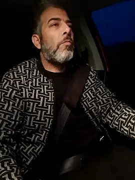 Omar_Grey on StripChat