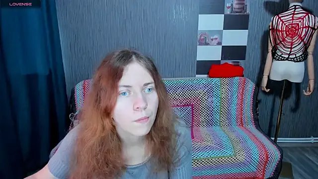 pa1e_pr1ncess on StripChat