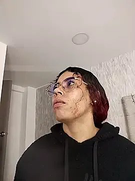 Pamelamiler__ on StripChat