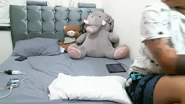 pamelaykamila on StripChat