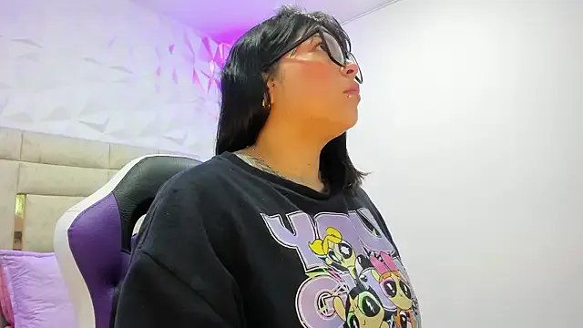 PauletteJ on StripChat