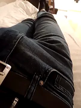 Peter059006 on StripChat