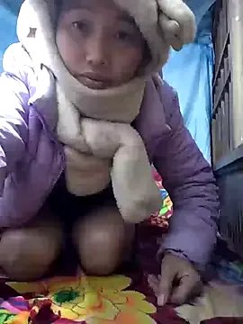 PhamPm70 on StripChat