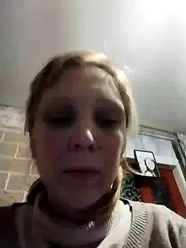 Ponka2011 on StripChat