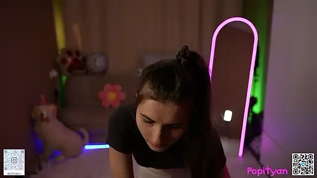 popityan1 — squeeze wet boobs on face/tease...