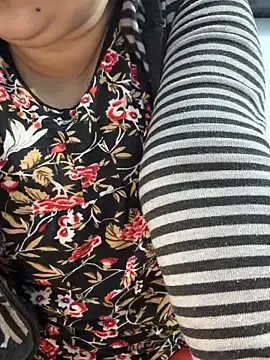 Preet_Kaur_69 on StripChat