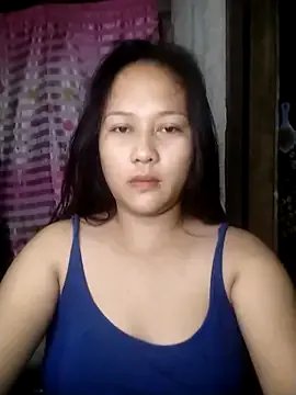 pretty_me092121 on StripChat