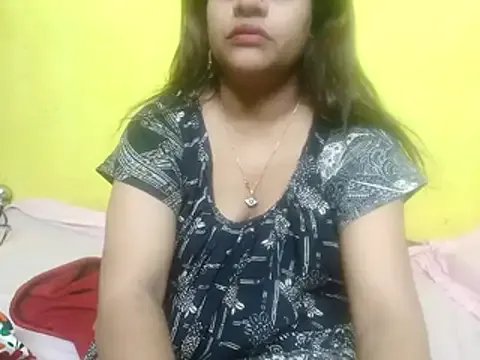 Princessroooh on StripChat