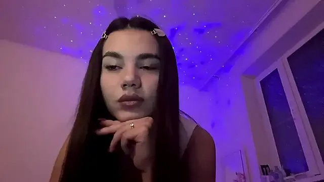 Priscillla_Cute on StripChat