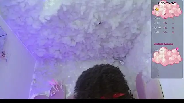 puca_ebony on StripChat