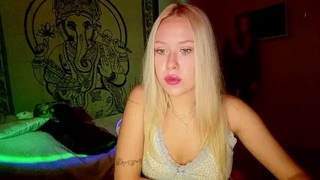 pureeangel — let's dance a little