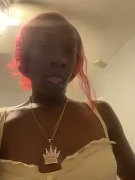 QUEENBSLIMG99's avatar