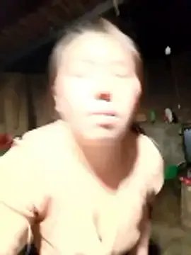 quynhkoolbae on StripChat